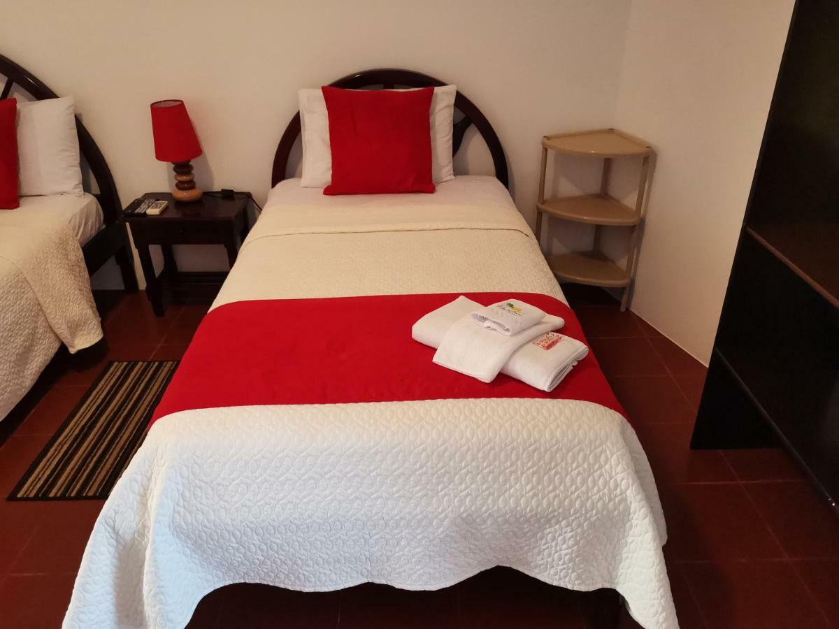 Hostal La Isla Del Descanso Пуэрто-Вильямиль Экстерьер фото
