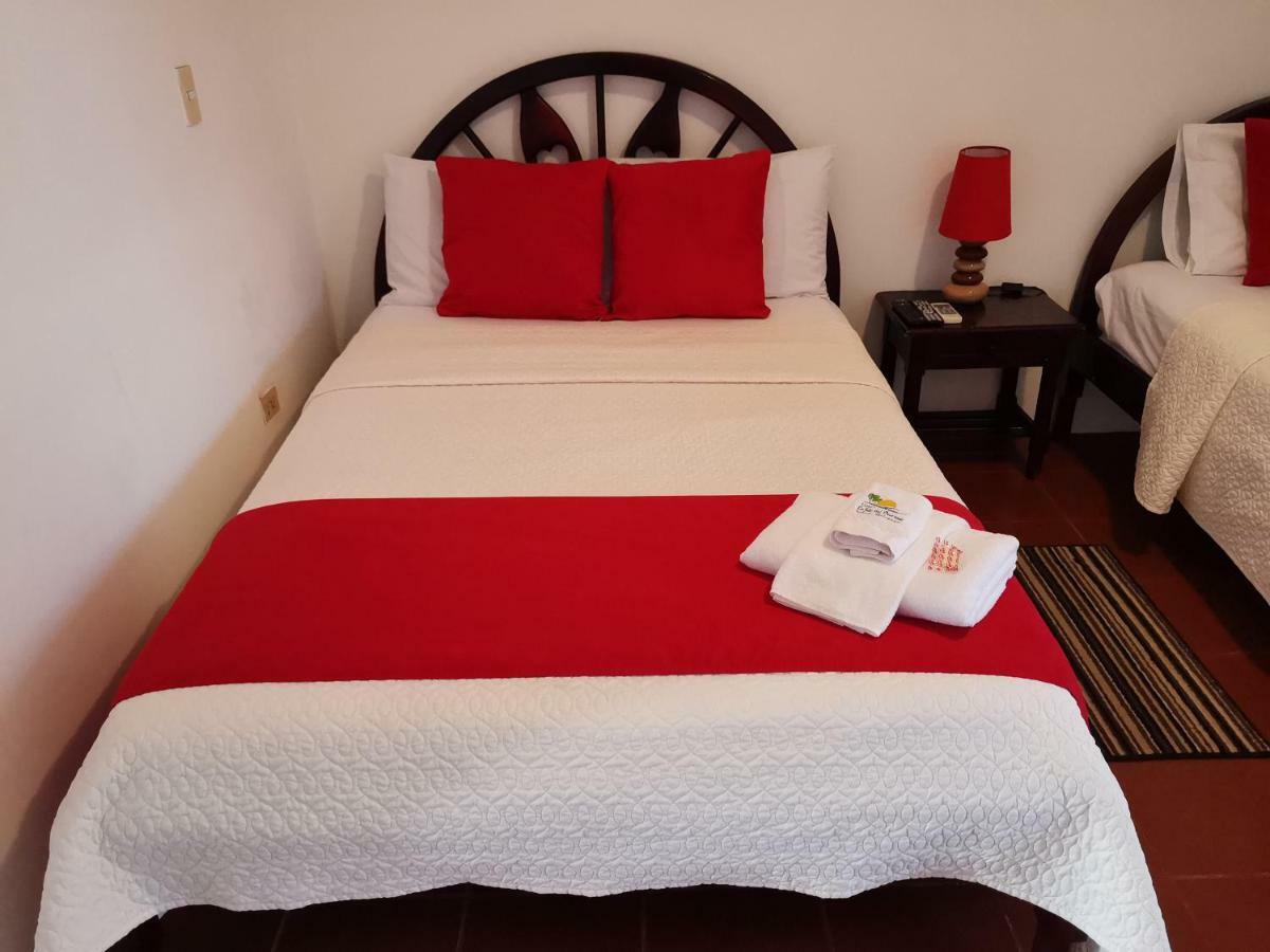 Hostal La Isla Del Descanso Пуэрто-Вильямиль Экстерьер фото